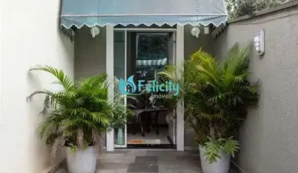 Casa térrea com 3 dorms, 2 suítes, 8 vagas, 460m2 na Lapa