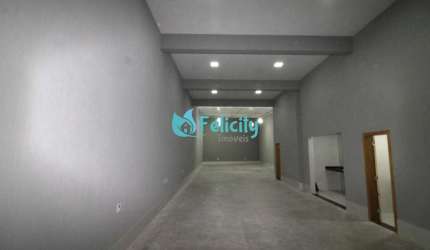 Galpão com 300m2, 3 vagas, 2 banheiro, 2 copas na Vila Anastácio