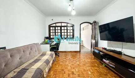 Sobrado com 3 dormitórios, 1 vaga, 160m2 no Conjunto Residencial Vista Verde