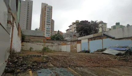 TERRENO AMPLO PARA LOCAÇÃO - BAIRRO JARDIM