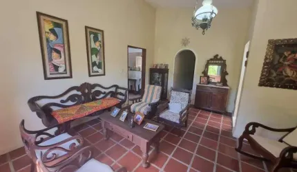 Casa à venda em rua pública, FAROLÂNDIA, Aracaju, SE