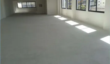 Comercial para vender e alugar em rua pública, undefined , Salvador, undefined