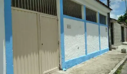 Casa à venda em rua pública, BENEDITO BENTES, Maceió, AL