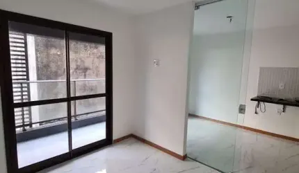 Apartamento à venda no SMART FAROL DA BARRA, BARRA, Salvador, BA