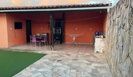 Casa à venda em rua pública, CIDADE UNIVERSITÁRIA , Maceió, AL