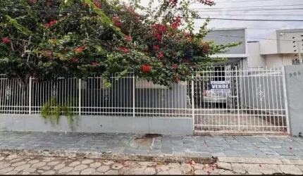 Casa à venda em rua pública, LUZIA , Aracaju, SE