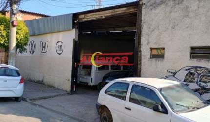 Salão comercial para alugar com 250m² , 1 banheiro, Taboão - Guarulhos  por R$: 3.500,00