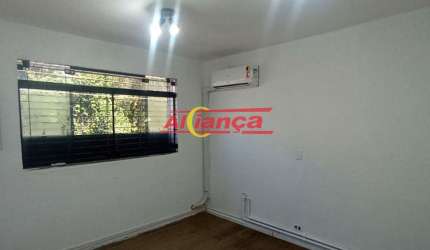 Sala Comercial com 4 salas para alugar, 130m² - Jardim Bom Clima - Guarulhos /SP por R$ 2.200,00