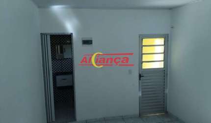 Casa com 1 quarto para alugar, 80m² -Vila Alzira - Guarulhos/SP