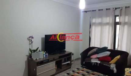 Sobrado com edícula para alugar, 3 quartos, sendo 3 suítes, 2 vagas, 160m², Maia-Guarulhos