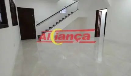 Sobrado para alugar, 4 quartos, sendo 1 suíte e 2 vagas, 230m², Vila Galvão- Guarulhos R$ 6.000,00