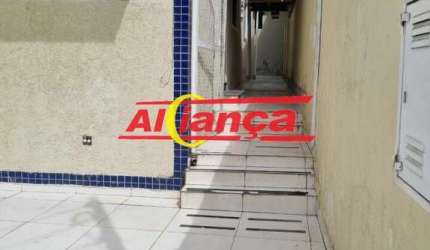 Casa para alugar, 2 quartos e 1 vaga, 74m², Picanço - Guarulhos por R$ 2.200,00