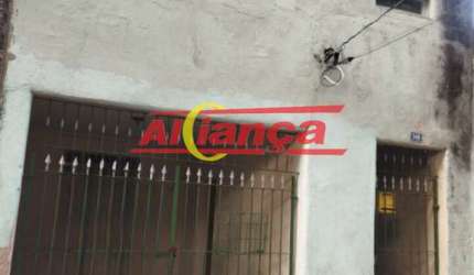Casa não individual com 2 quartos para alugar,  60m² -Vila Flórida   - Guarulhos/SP R$ 1.600,00