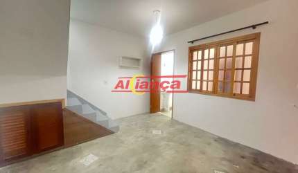 Sobrado com 2 quartos para alugar,  60m² - Picanço - Guarulhos /SP - por R$ 1.800,00