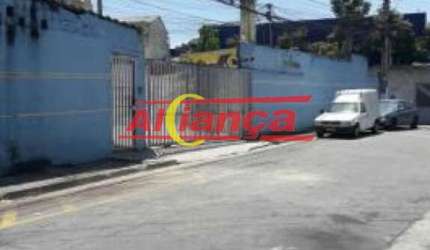 Casa para alugar 60 m² com 1 dormitório e 1 vaga de garagem - Jardim Diogo - Por R$ 1.329,70