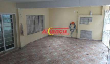 Sobrado com 4 quartos e 2 vagas para alugar, 198m² -Vila Augusta - Guarulhos /SP -R$3.500,00