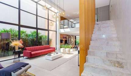 Casa em condomínio mobiliada 320m2 3 suítes no Uberaba/Jardim das Americas