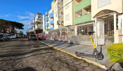 Apartamento com 3 quartos à venda na Rua Manoel Mancellos Moura, 416, Canasvieiras, Florianópolis por R$ 650.000