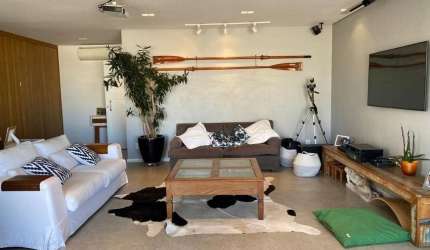 APARTAMENTO     MOBILIADO  A  VENDA   NO MORUMBI   COM 3 DORMITORIOS 2 VAGAS