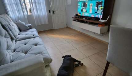 CASA   AVENDA   NO HORTO DO IPE   NO CAMPO  LIMPO  COM 3 DORMITORIOS SENDO UMA SUITE,2 VAGAS DE GARAGEM