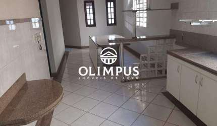 Excelente opção de casa com 279m² no bairro Alto Umuarama