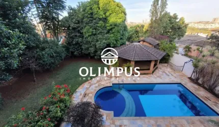 Belíssima casa de luxo, estilo sobrado, no bairro Cidade Jardim.