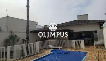 Excelente casa térrea no bairro Jardim Karaíba.