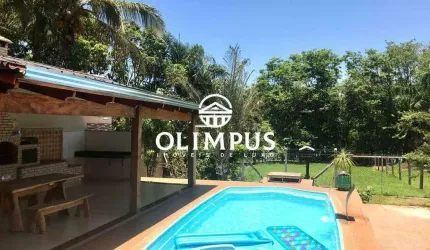 Excelente chácara às margens da represa do Miranda IV.