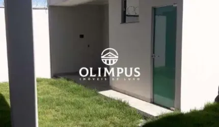 Excelente casa de rua com àrea de 250m² com ótima localização em Uberlândia/MG