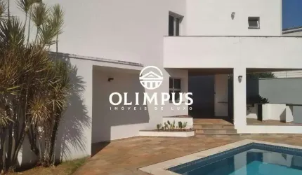 Casa estilo sobrado disponível para venda com 4 quartos no Morada da Colina - Uberlândia-MG