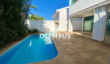 Excelente sobrado em condomínio de alto padrão com 420m² de área construída