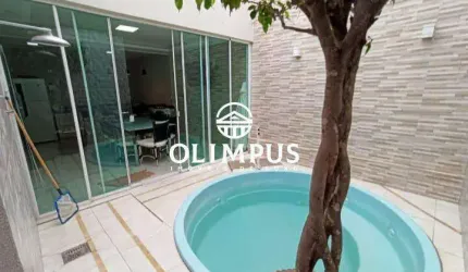 Esta casa incrível, está esperando por você no desejado bairro Brasil, em Uberlândia MG.