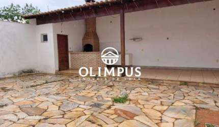 Ótima Casa no bairro Jardim Karaíba