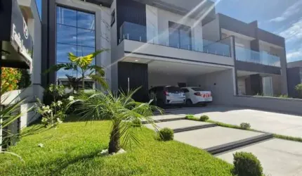 Casa de alto padrão à venda em condomínio no Jardim Residencial Maria Dulce, Indaiatuba-SP: 3 quartos, 3 suítes, 2 salas, 5 banheiros, 4 vagas de garagem, 267,61 m² de área.