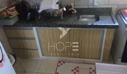 Apartamento à Venda no Conjunto Habitacional José Garcia Molina, Londrina - PR | 03 Quartos, Send