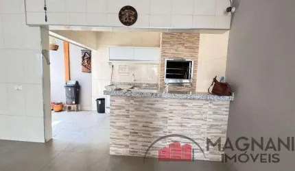 ÓTIMA CASA COM 1 SUÍTE + 2 QTOS NO JARDIM ALVORADA