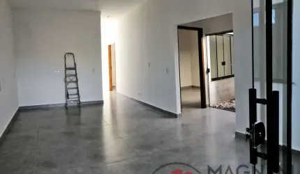 OPORTUNIDADE IMPERDÍVEL na DIVISA DE MARINGÁ! Acabamento moderno✨ 3 quartos, sendo 1 suíte
