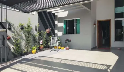 VENDA | Casa, com 3 dormitórios em Jardim Monte Rei, Maringá