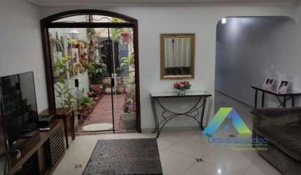PARQUE ORATÓRIO Sobrado, 230M², 4 dormitórios, 1 suíte, varanda gourmet, 4 vagas de garagem com ótima localização e valor  !!!