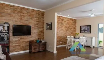 Cambuci Casa 205M², 2 dormitórios, varanda gourmet, 3 vagas, ótima localização e valor !!!!