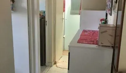 Lindo apartamento todo reformado com ótima localização próximo a Comércios e fácil acesso a transportes publico.