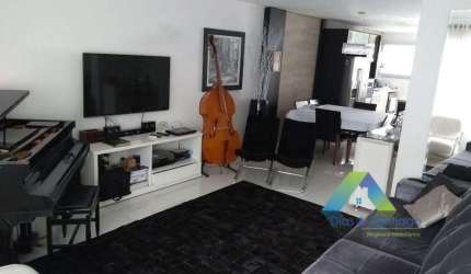 Sobrado à venda com 3 dormitórios e 3 vagas em Jardim Previdência/Saúde, São Paulo/SP