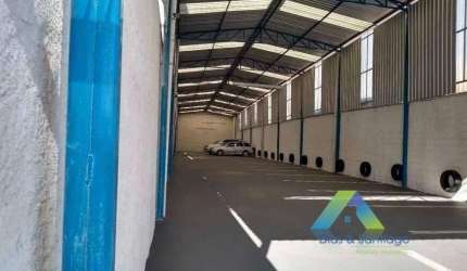 Galpão com escritório de 400m² em VIla Moinho Velho/SP!