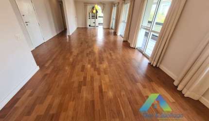 Apartamento Alto Padrão com 3 suítes e 5 vagas em Campo Belo, São Paulo/SP