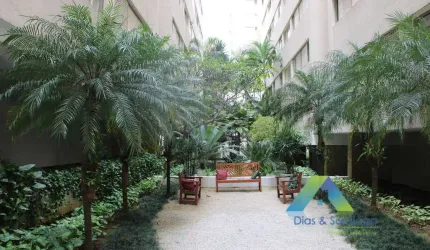 Amplo apartamento com 80m² em localização privilegia no Bairro Cerqueira Cesar a 1km da Estação Metrô Consolação.