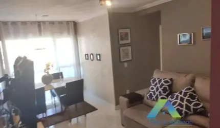 Lindo apartamento todo reformado a 10 minutos da estação do metro Conceição, 3 dormitórios, 1 vaga e lazer completo.