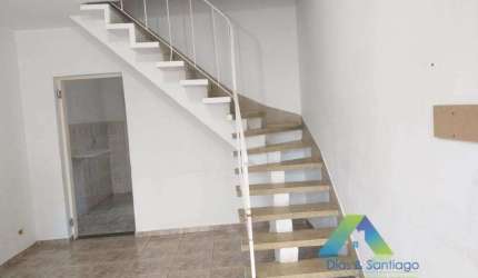 Excelente sobrado de 90m², próximo ao Aeroporto de Congonhas, 2 dormitórios, 1 vaga, edícula, bairro tranquilo, residencial e sem barulho de avião.