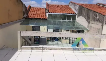 SANTO ANDRE Excelente casa com Salão comercial 268 metros, 5 dormitórios, salão comercial 1vaga ótima localização, e valor !!!