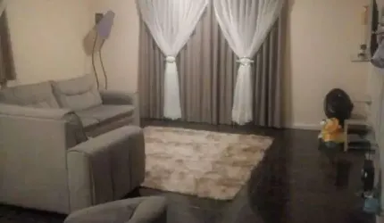 SANTO ANDRÉ Excelente sobrado 235 metros, 3 dormitórios, Edícula, 2 vagas com excelente localização e valor !!!
