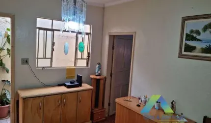 Sobrado com ótima localização  2 dormitórios